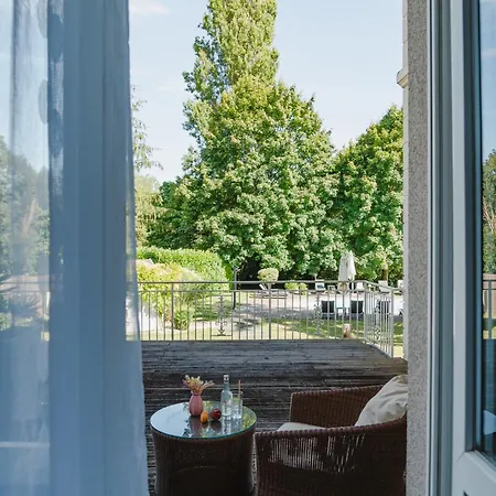 Hotel Chateau Du Clos De La Ribaudiere - Teritoria