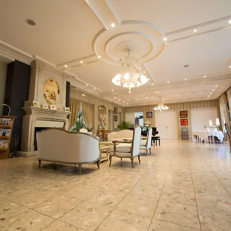 Hotel Chateau Du Clos De La Ribaudiere - Teritoria 4*