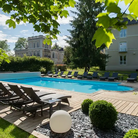 Chateau Du Clos De La Ribaudiere - Teritoria 4* Chasseneuil-du-Poitou