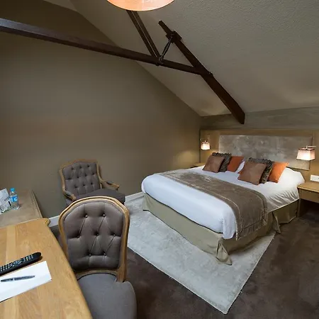 Szálloda Chateau Du Clos De La Ribaudiere - Teritoria 4*