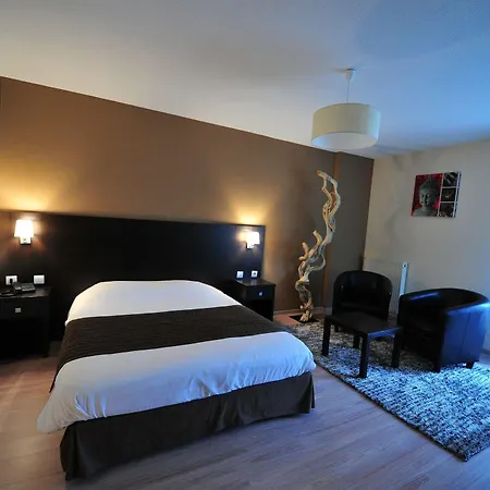 Chateau Du Clos De La Ribaudiere - Teritoria Hotel 4*