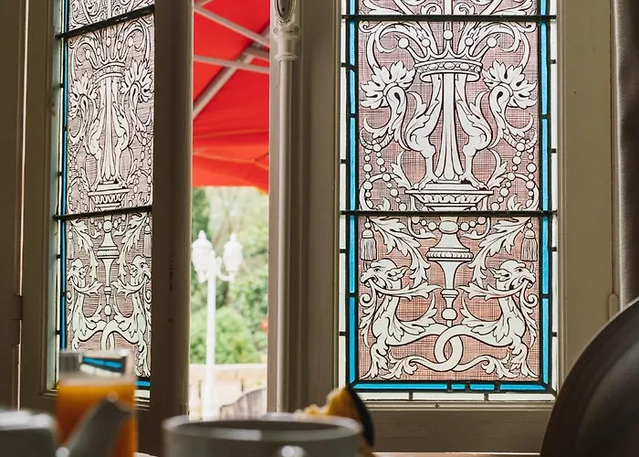 Hotel Chateau Du Clos De La Ribaudiere - Teritoria 4*