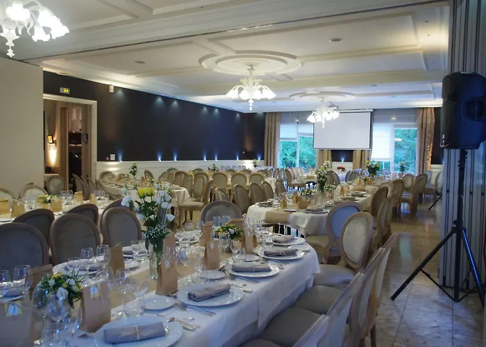 Chateau Du Clos De La Ribaudiere - Teritoria 4*