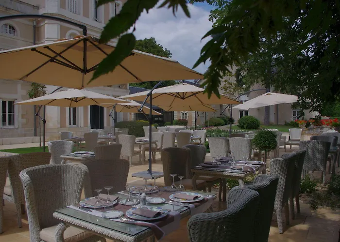 Hotel Chateau Du Clos De La Ribaudiere - Teritoria Chasseneuil-du-Poitou