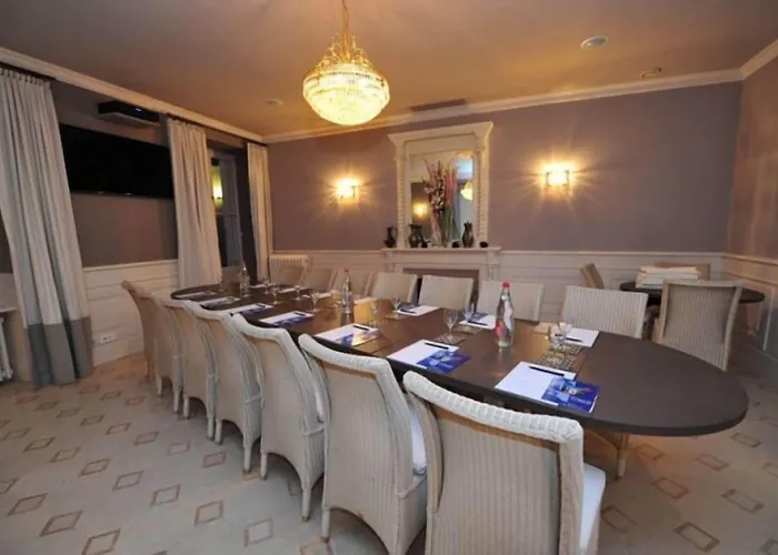 Chateau Du Clos De La Ribaudiere - Teritoria 4* Chasseneuil-du-Poitou