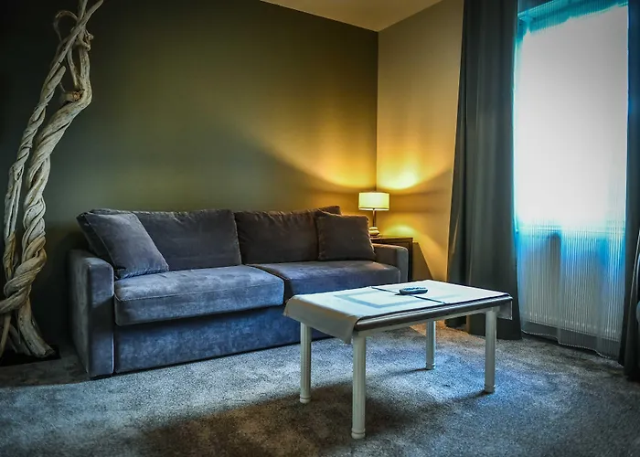 Chateau Du Clos De La Ribaudiere - Teritoria 4* Chasseneuil-du-Poitou